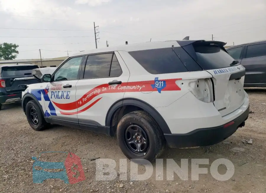 1FM5K8AB3PGB37879 Photo# 2