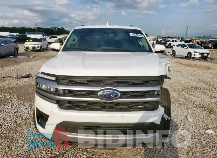 1FMJK1J80PEA10061 Photo# 5