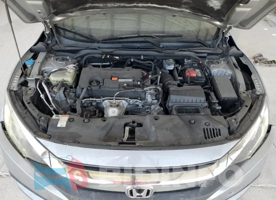19XFC2F70GE081195 Photo# 11