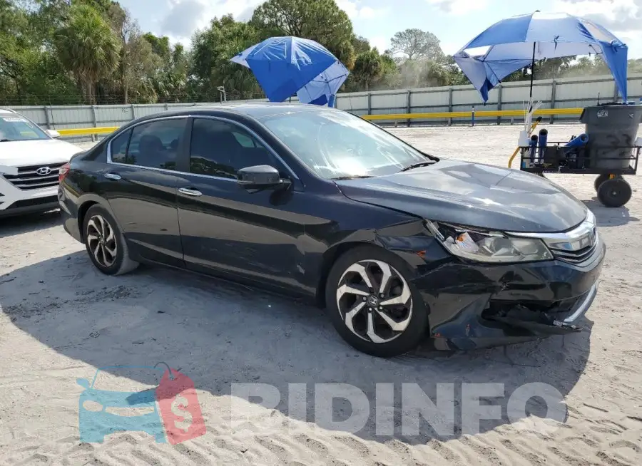 1HGCR2F03GA005396 Photo# 4