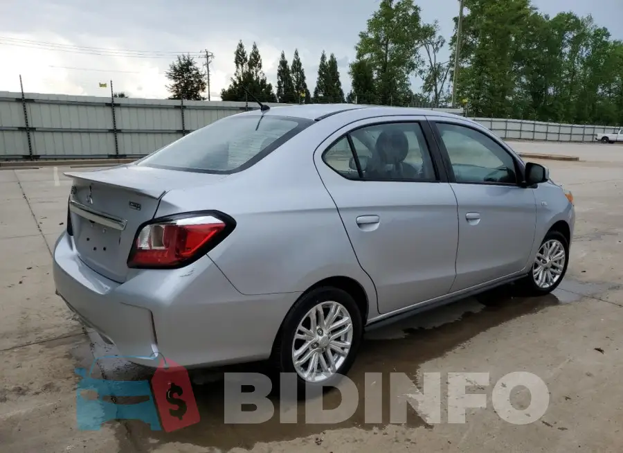 ML32FUFJ4RHF09642 Photo# 3