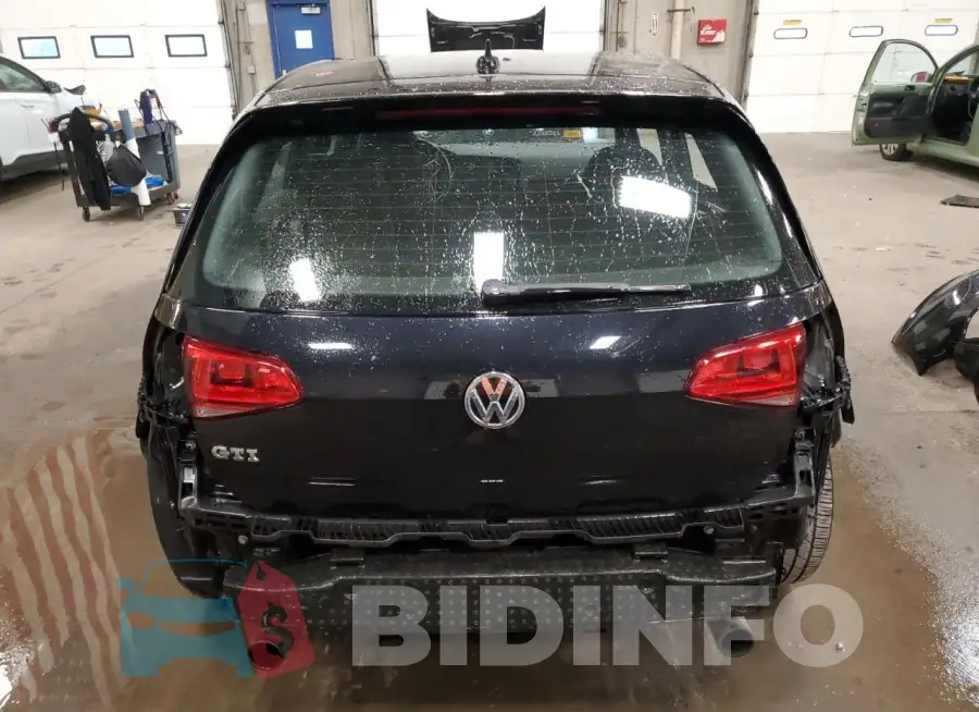 3VW5T7AU8HM065949 Photo# 6