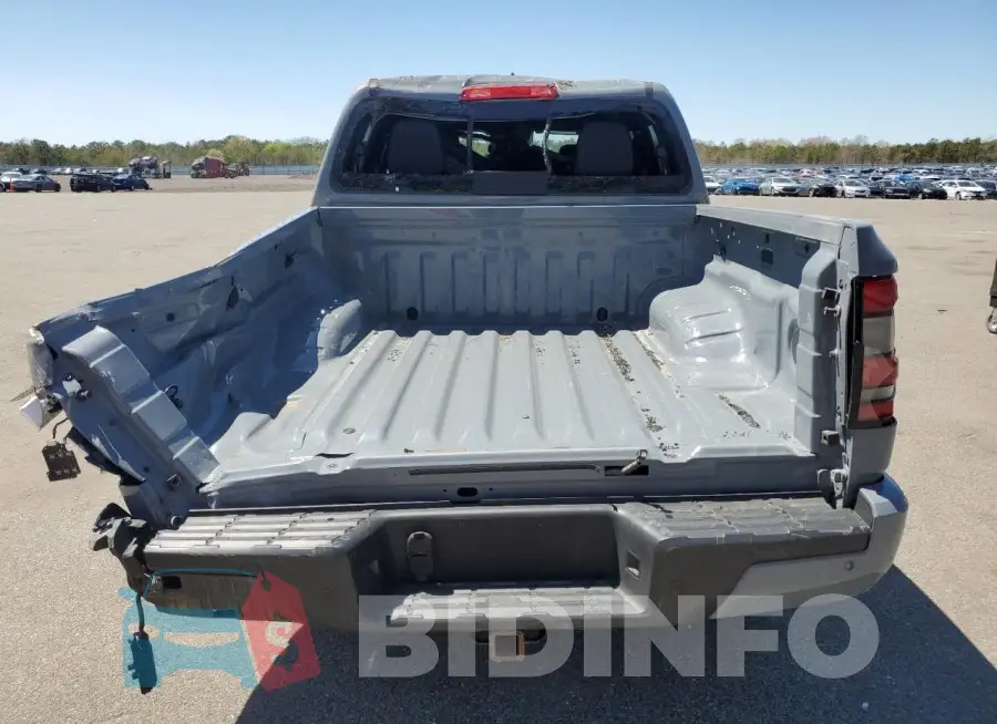 1N6ED1EK2PN610857 Photo# 6