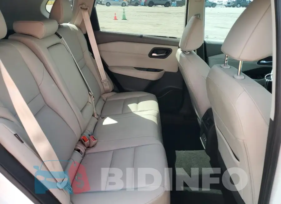 5N1BT3BA6PC911185 Photo# 11