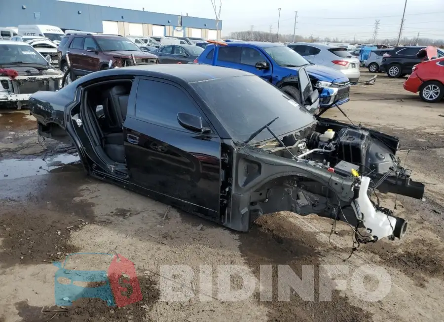 2C3CDXGJ7PH678425 Photo# 4