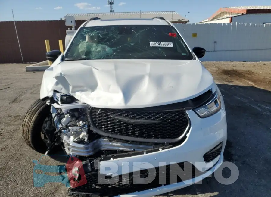 2C4RC1GG2SR570078 Photo# 5