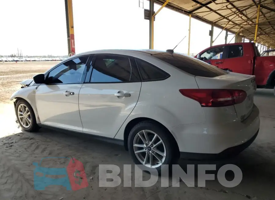 1FADP3F2XJL201515 Photo# 2