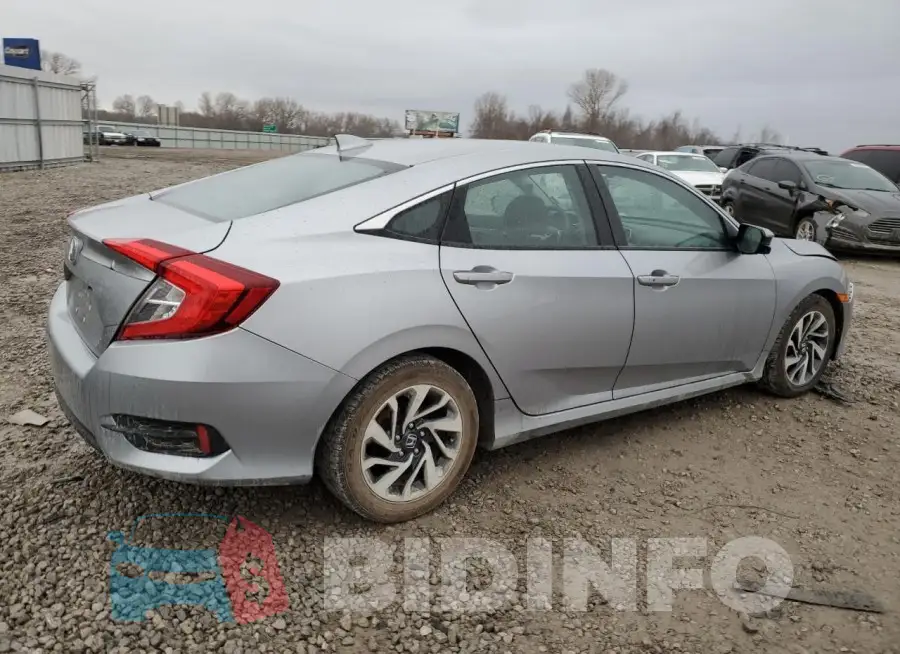 19XFC2F76HE019365 Photo# 3