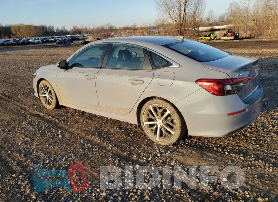 2HGFE1F90NH324934 Photo# 2