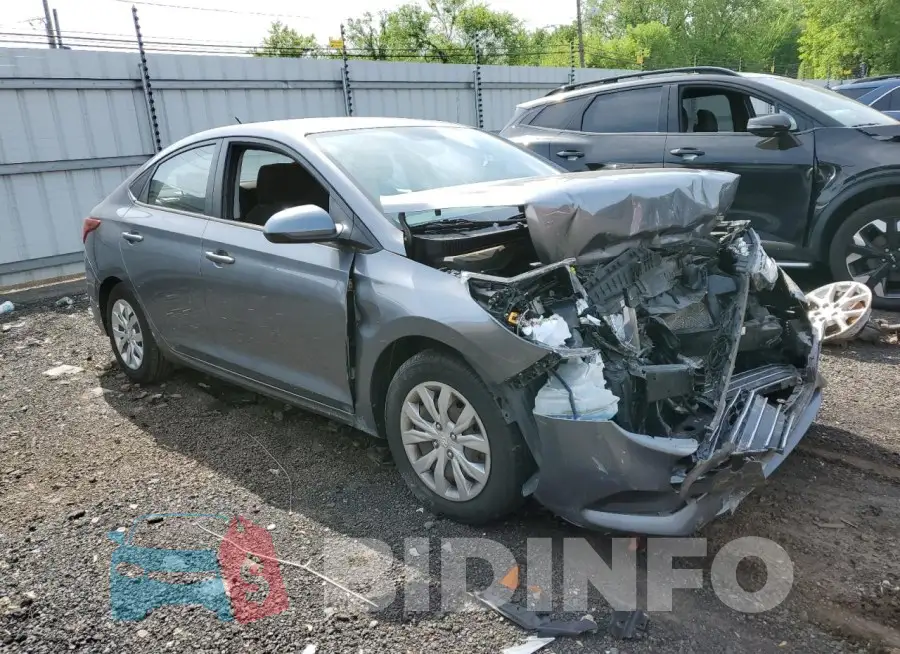 3KPC24A33KE048013 Photo# 4
