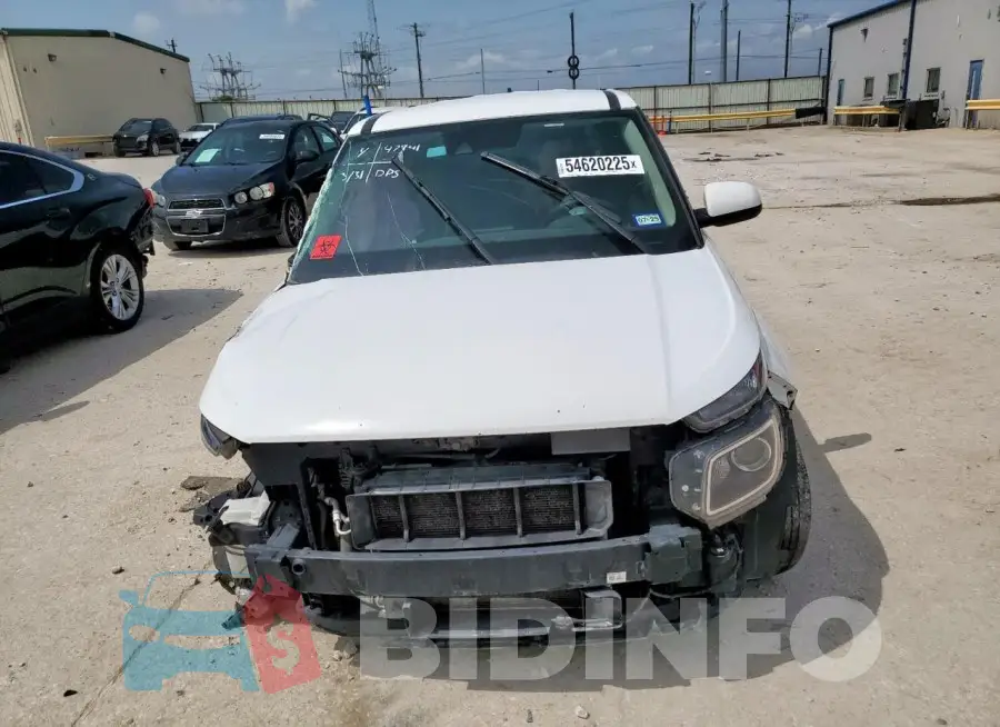 KMHRB8A30LU048812 Photo# 5