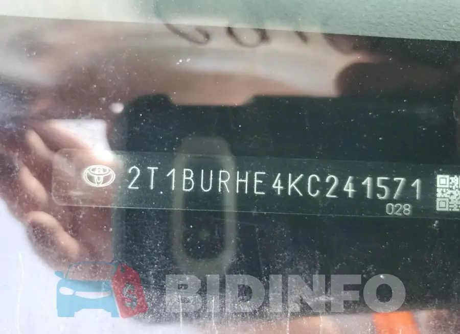 2T1BURHE4KC241571 Photo# 12