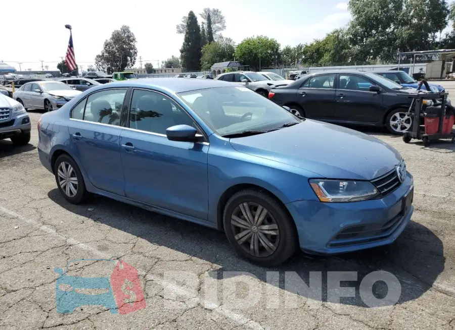 3VW2B7AJ4HM345685 Photo# 4