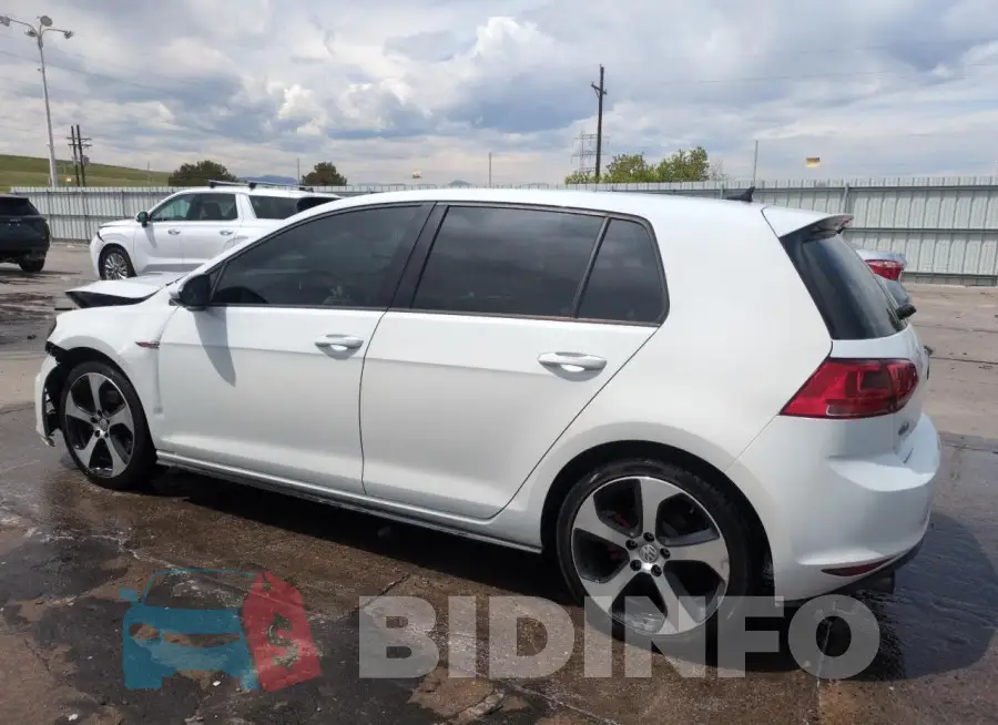3VW4T7AU0HM034562 Photo# 2