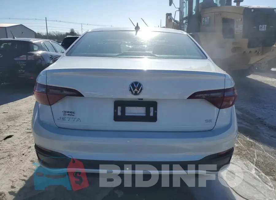 3VW7M7BU4RM077733 Photo# 6