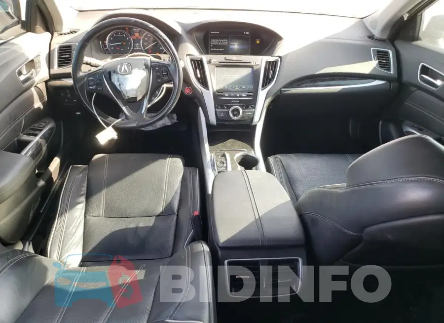 19UUB2F45KA008157 Photo# 8