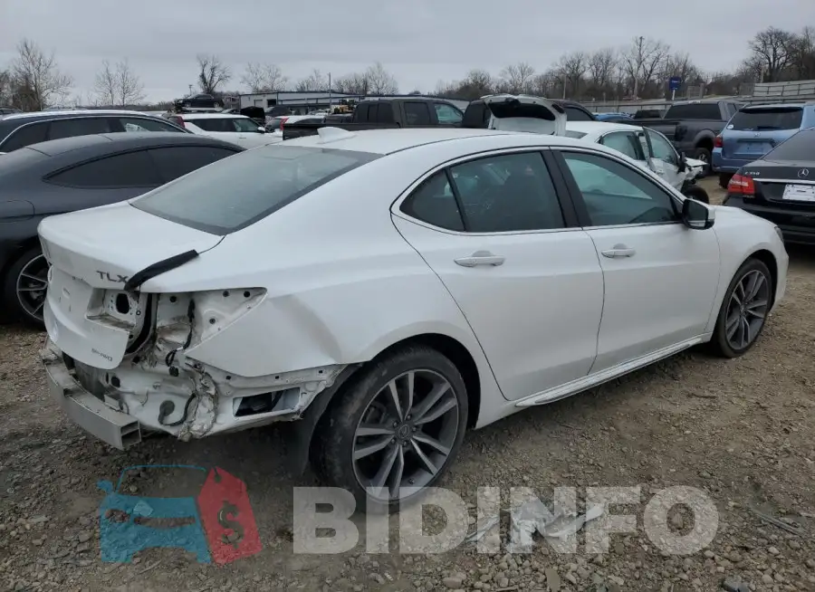 19UUB3F41KA002989 Photo# 3