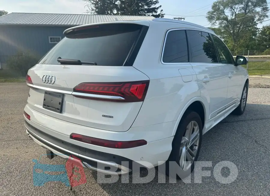 WA1LXAF70MD014461 Photo# 4