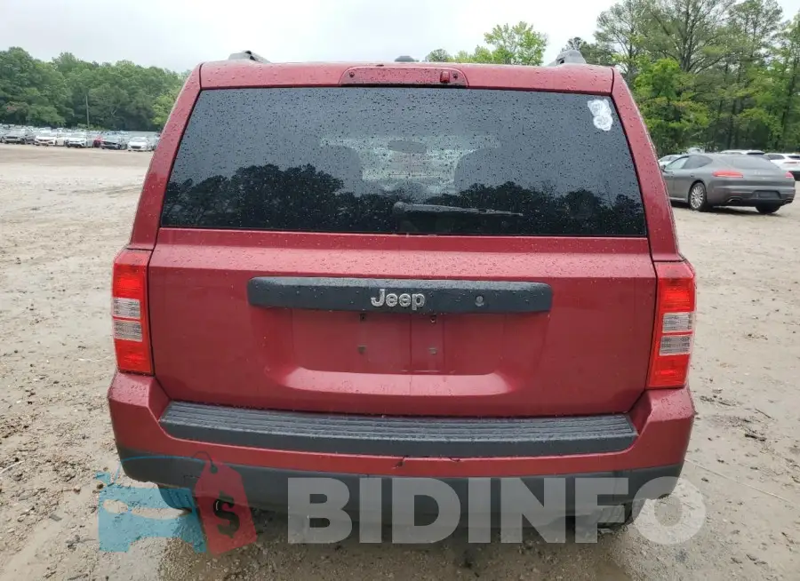 1C4NJPBA9GD710860 Photo# 6