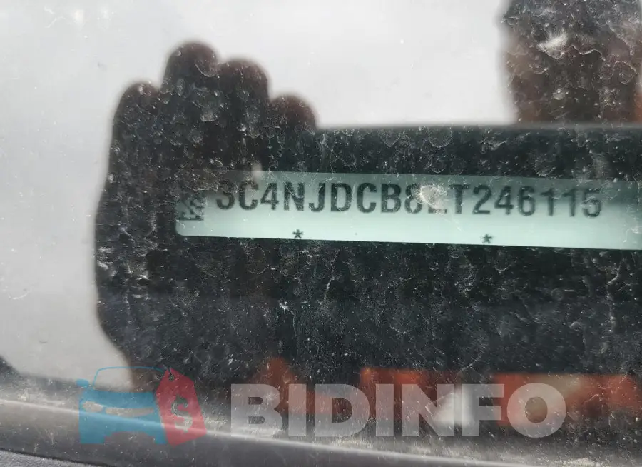 3C4NJDCB8LT246115 Photo# 13