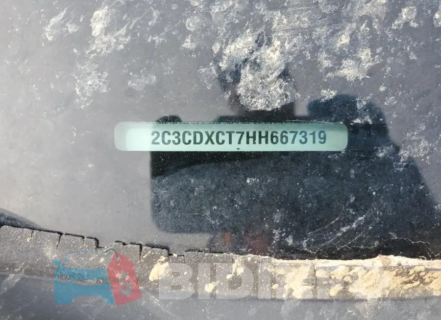 2C3CDXCT7HH667319 Photo# 12