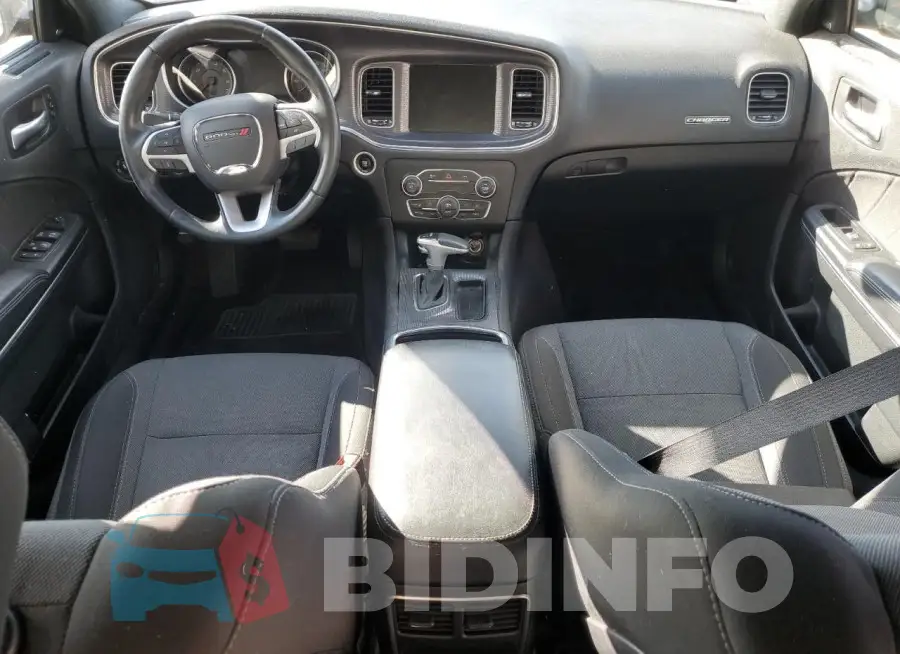 2C3CDXJG0GH294192 Photo# 8
