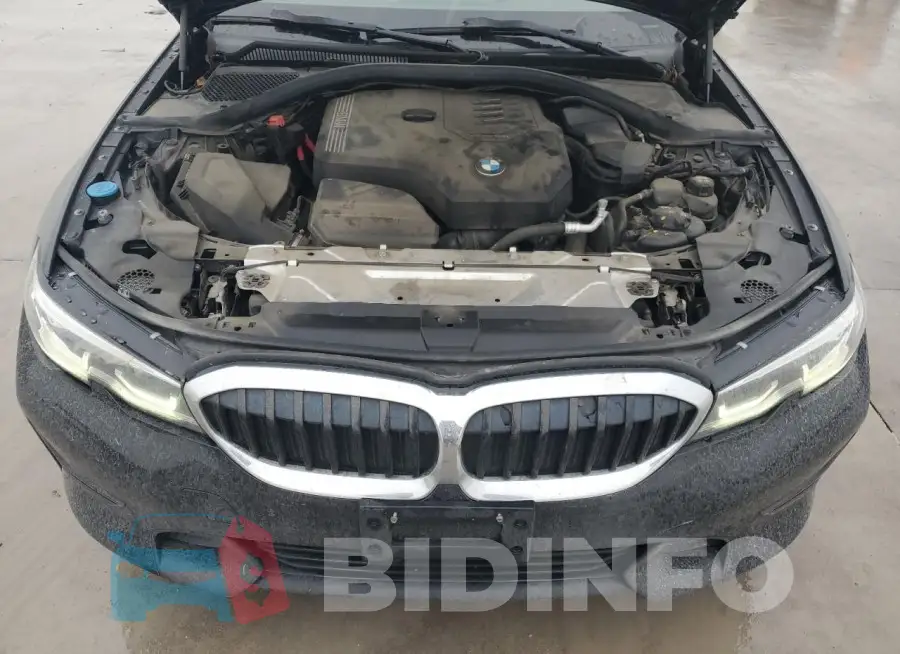3MW5R7J07L8B23045 Photo# 11