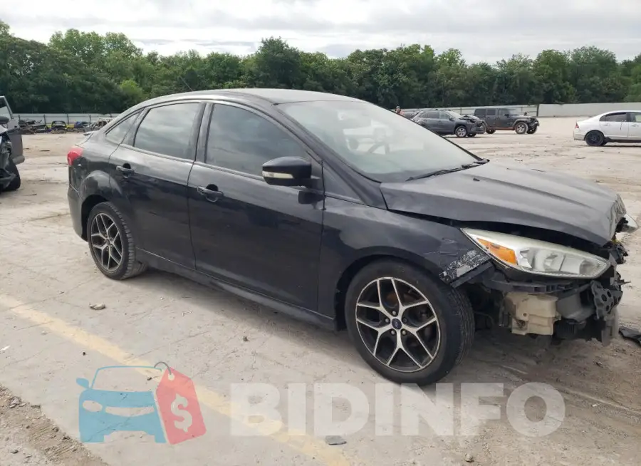 1FADP3F21GL393559 Photo# 4