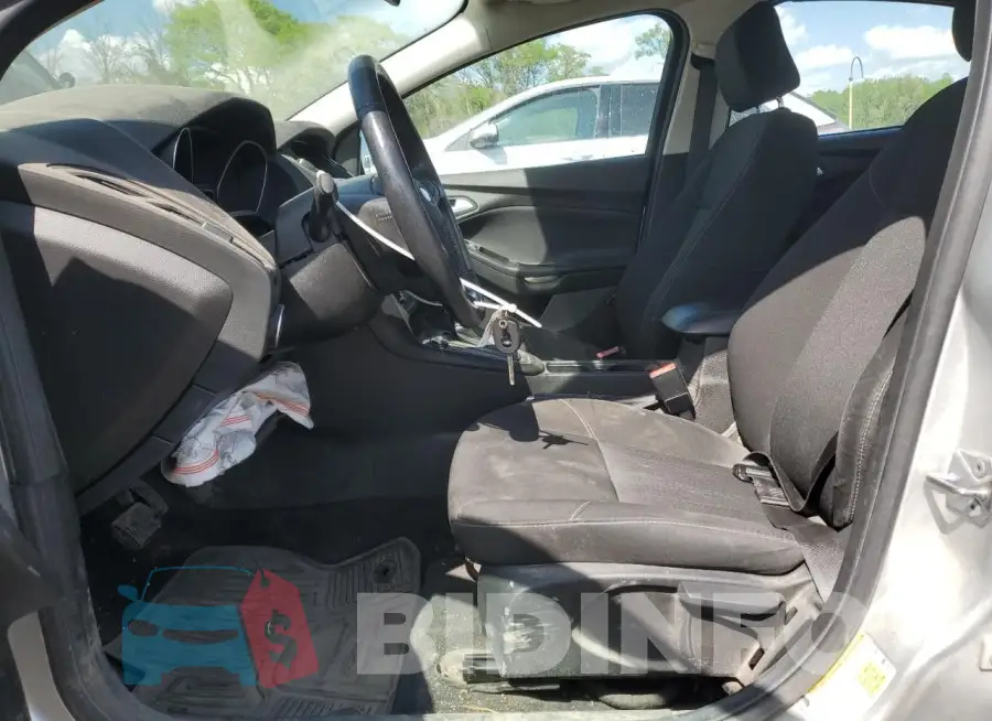 1FADP3F24HL308294 Photo# 7