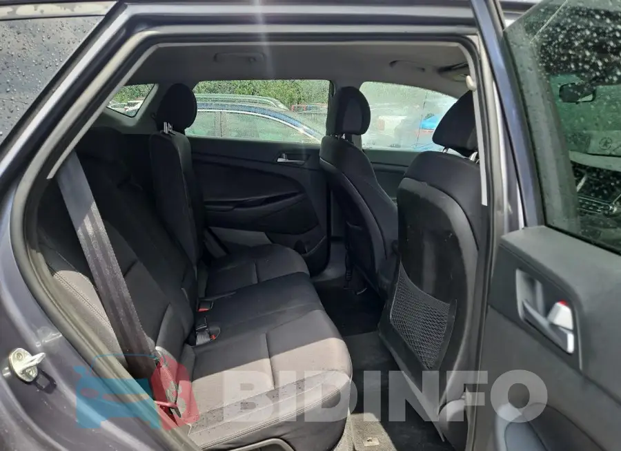 KM8J23A40HU261789 Photo# 6