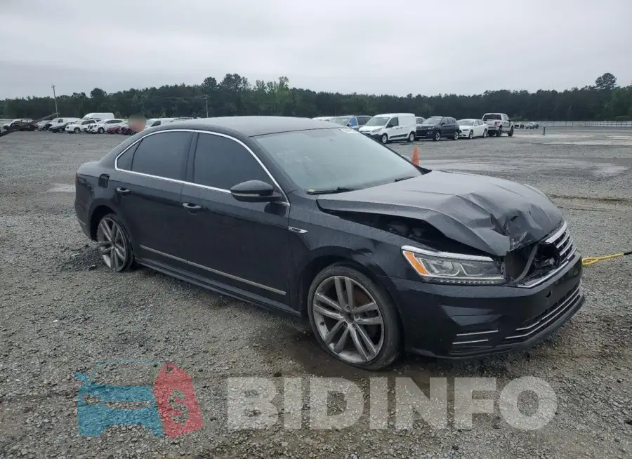 1VWDT7A31HC010702 Photo# 4