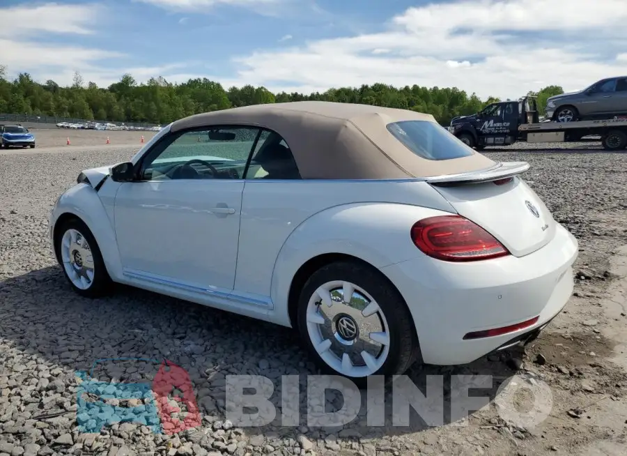 3VW5DAAT6KM501562 Photo# 2