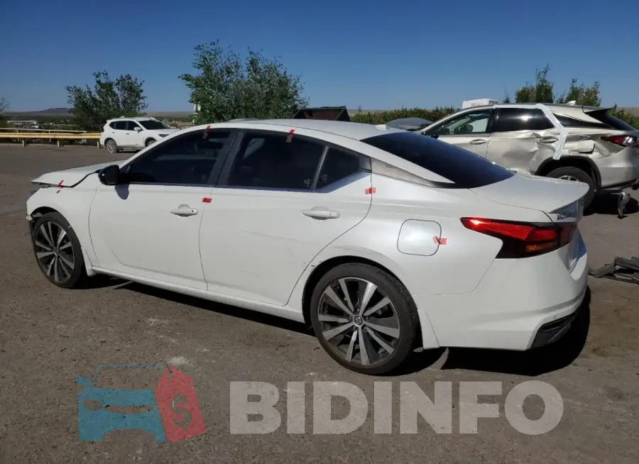 1N4BL4CV3LN309232 Photo# 2
