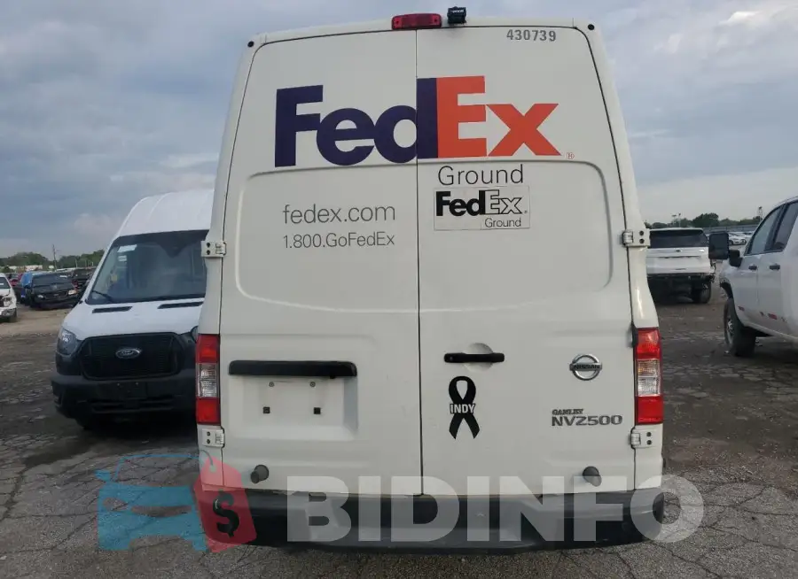 1N6BF0LY9LN803984 Photo# 6