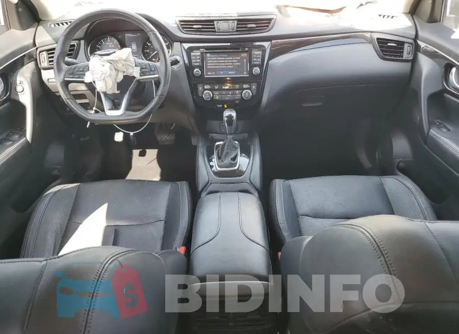 JN1BJ1CR3HW114091 Photo# 8