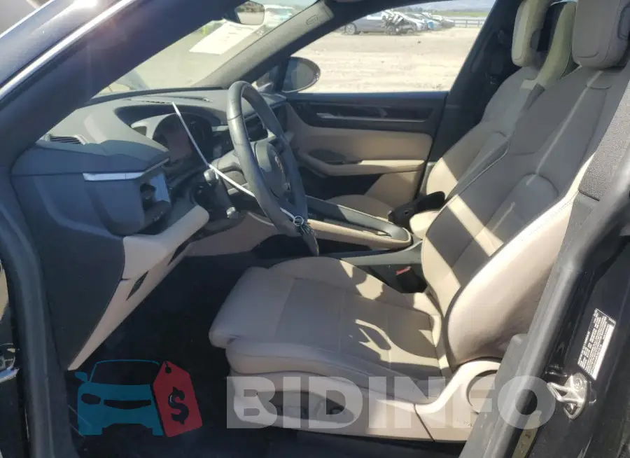 WP1AA2XA4RL001316 Photo# 7