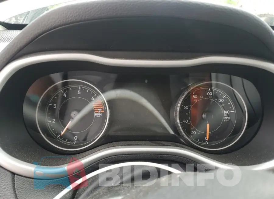 1C4PJLDB0HW619554 Photo# 9