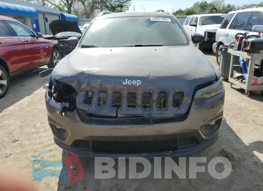 1C4PJLLB1KD301463 Photo# 5