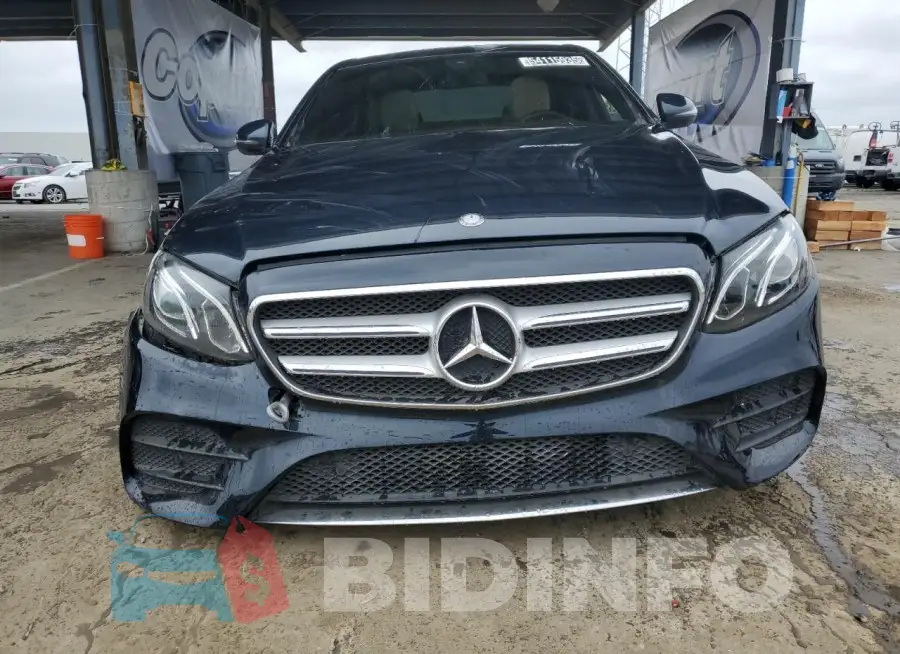 WDDZF4JB7HA132486 Photo# 5