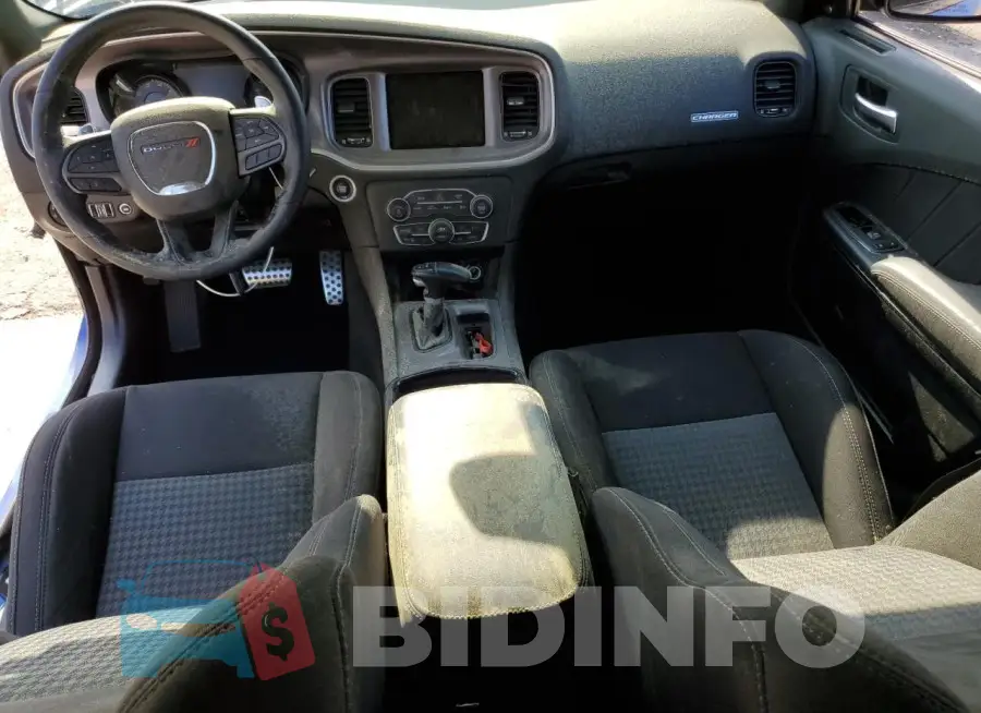 2C3CDXCT3MH612098 Photo# 8