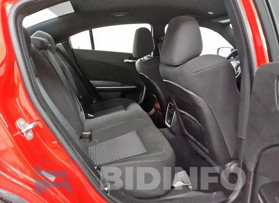 2C3CDXHG3PH530081 Photo# 10