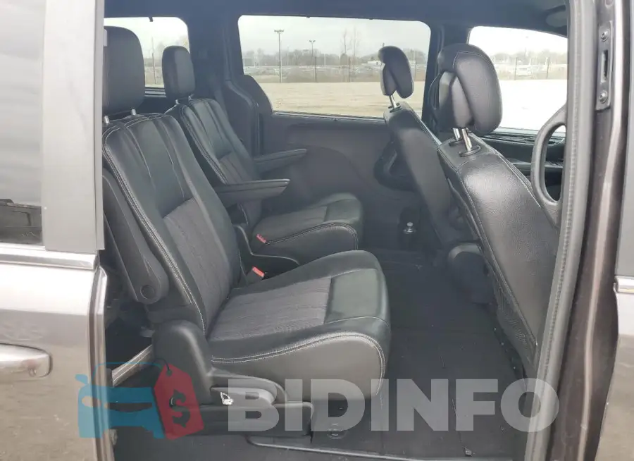 2C4RC1HG9GR149948 Photo# 11