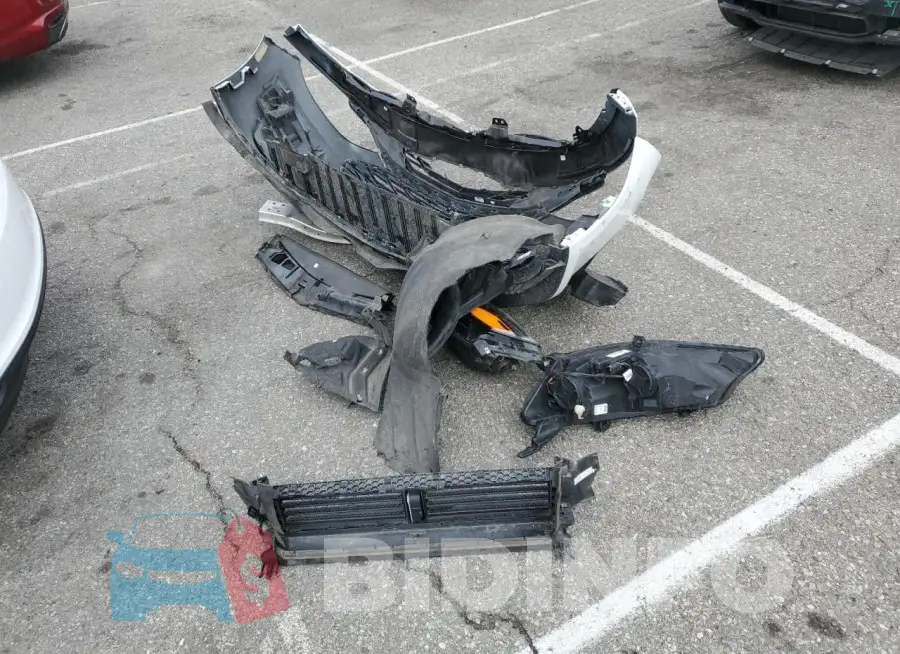 1G1ZB5ST2LF132693 Photo# 12
