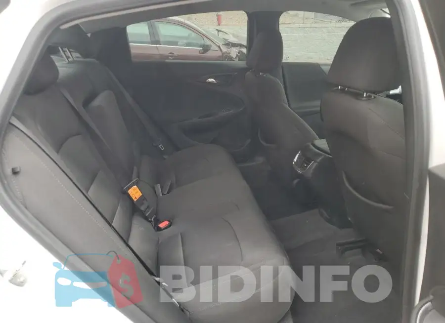 1G1ZD5ST4KF105018 Photo# 10