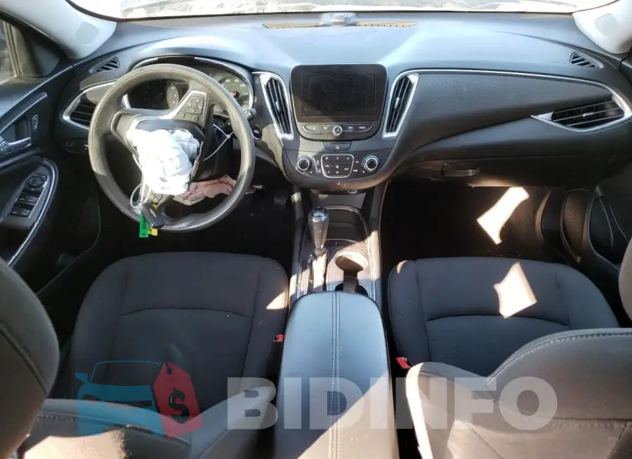 1G1ZD5ST4KF174761 Photo# 8