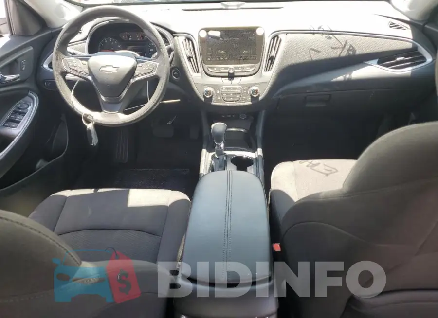 1G1ZD5STXSF131316 Photo# 8