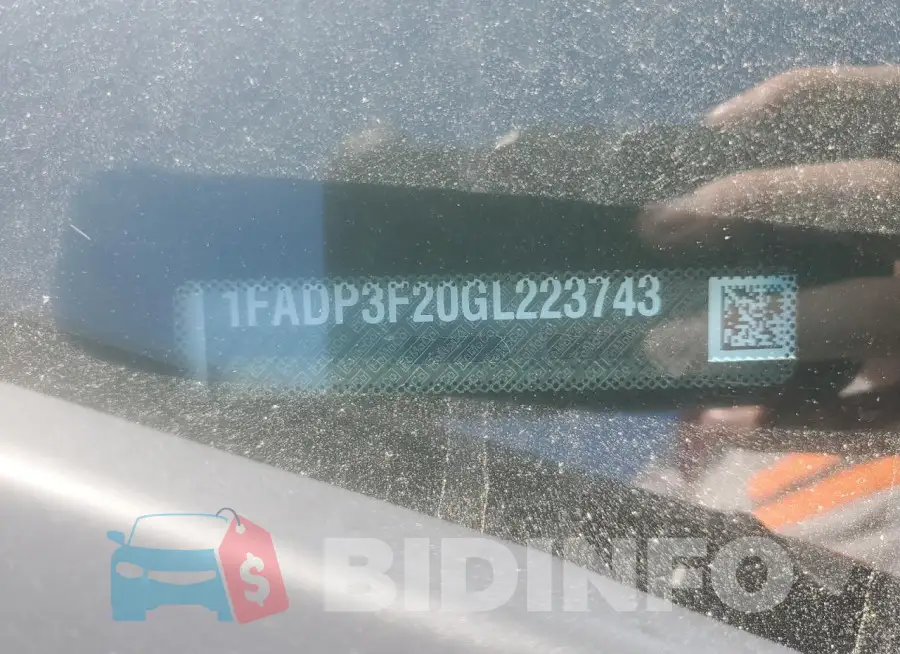 1FADP3F20GL223743 Photo# 12