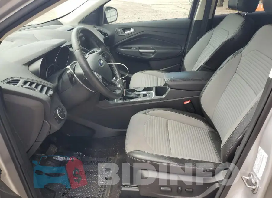 1FMCU0GD9HUA18636 Photo# 7