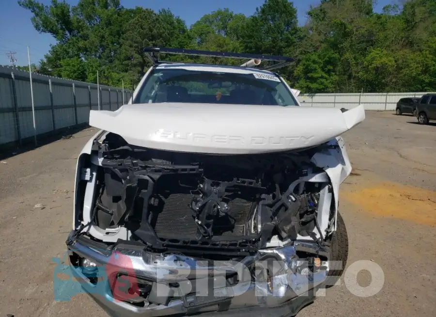 1FT7W2AA3PED39297 Photo# 5