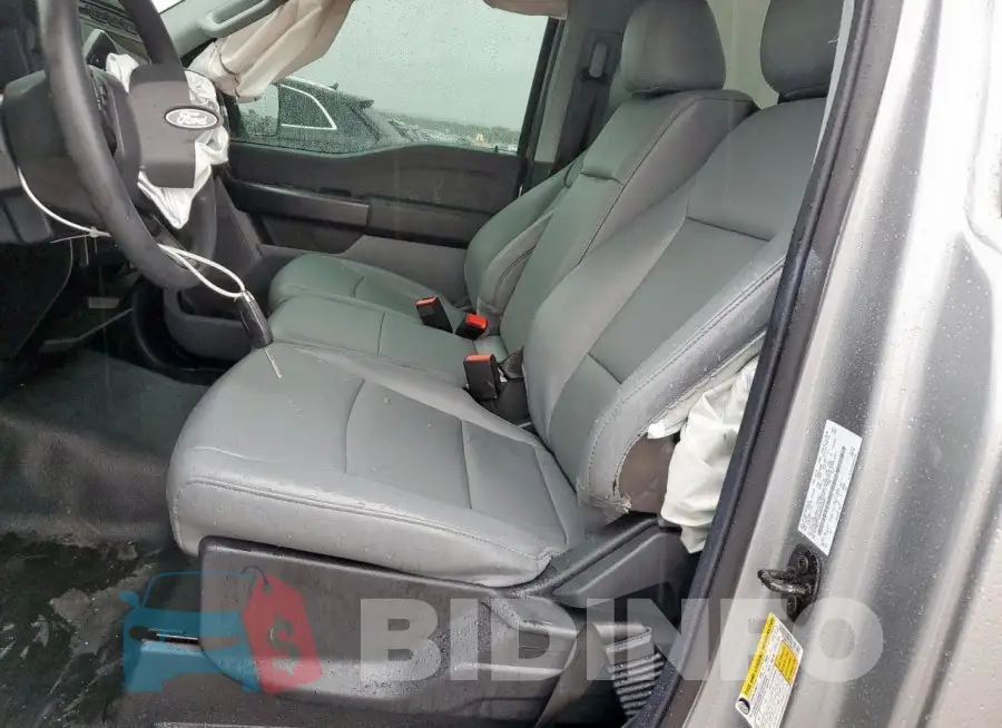 1FTMF1L58RKD43993 Photo# 7